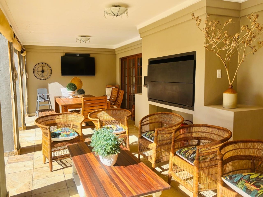 4 Bedroom Property for Sale in Riviera Glen Security Estate Free State
